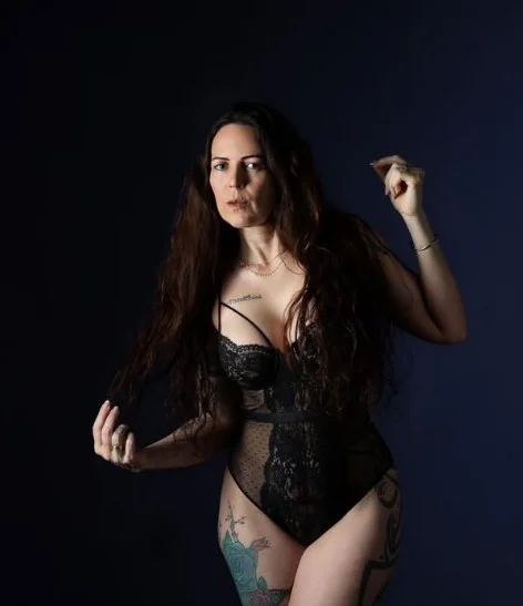 Alexandra Moreels @alexandra-moreels OnlyFans-modelfoto in zwarte een stuk lingerie